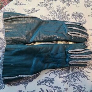Marni Green Leather with Piping Gloves Italy - Size 7